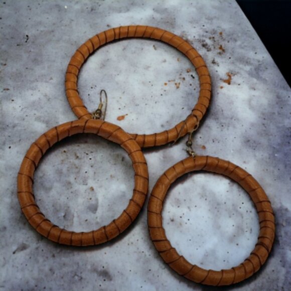 Earrings and Bracelet Rattan Faux Wood Wrapped Hoops Earthy Boho Hippie - Picture 1 of 11